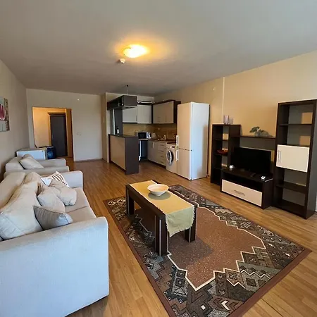 Apartamento Two Bedroom 5 Minutes From The